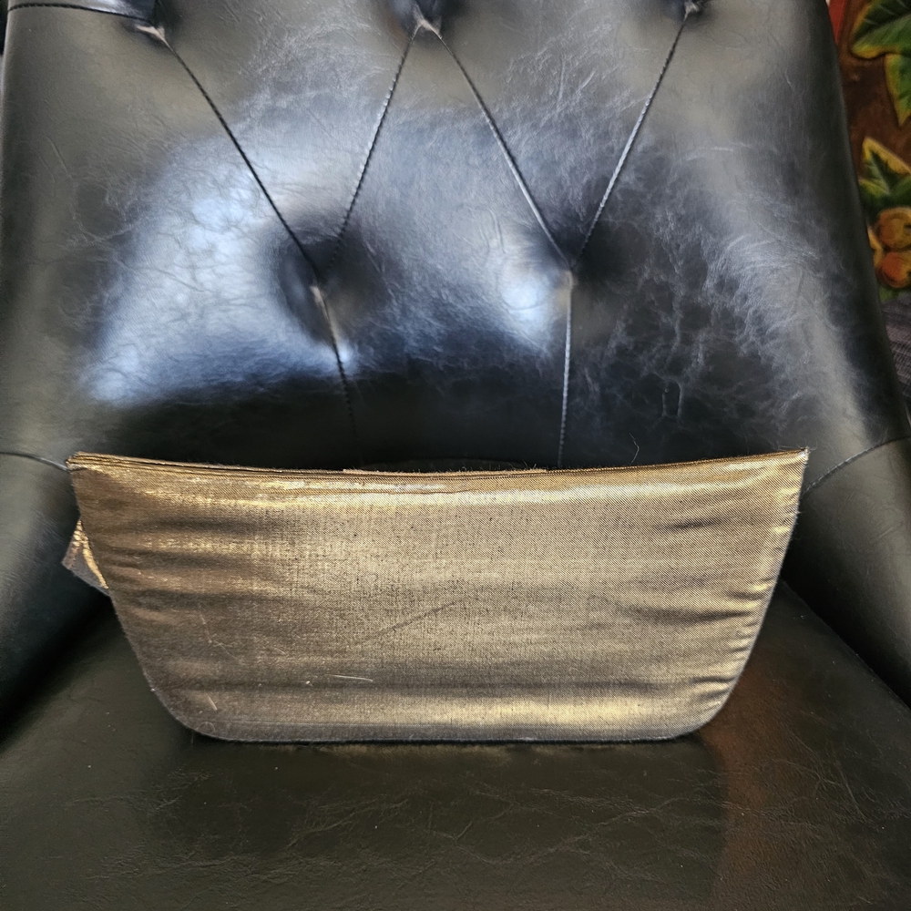 Nwt Elegant Gold Bronze Clutch Bag - Picture 2 of 9